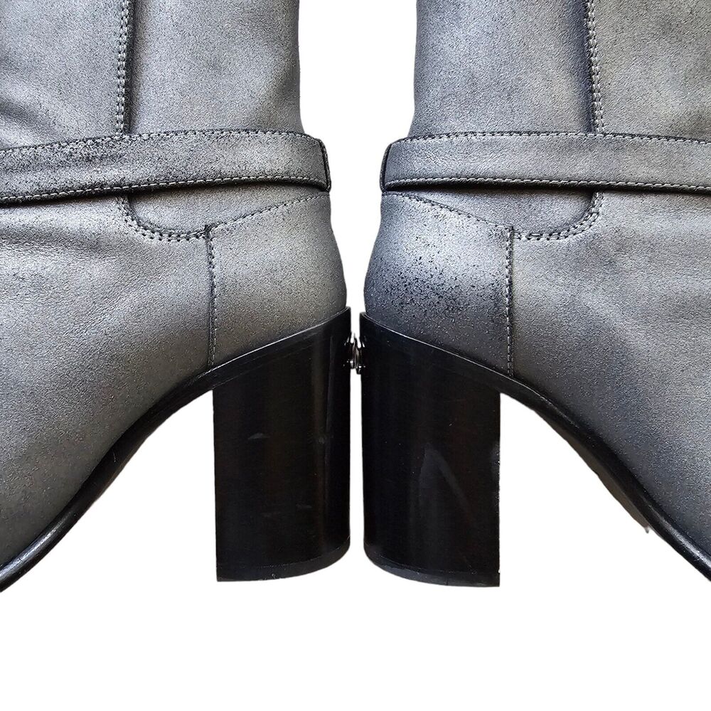 Chanel 22B CC Cap Toe Short Boot Size 39.5 8.5 9 Gray Suede Patent Black Leather - Picture 8 of 12